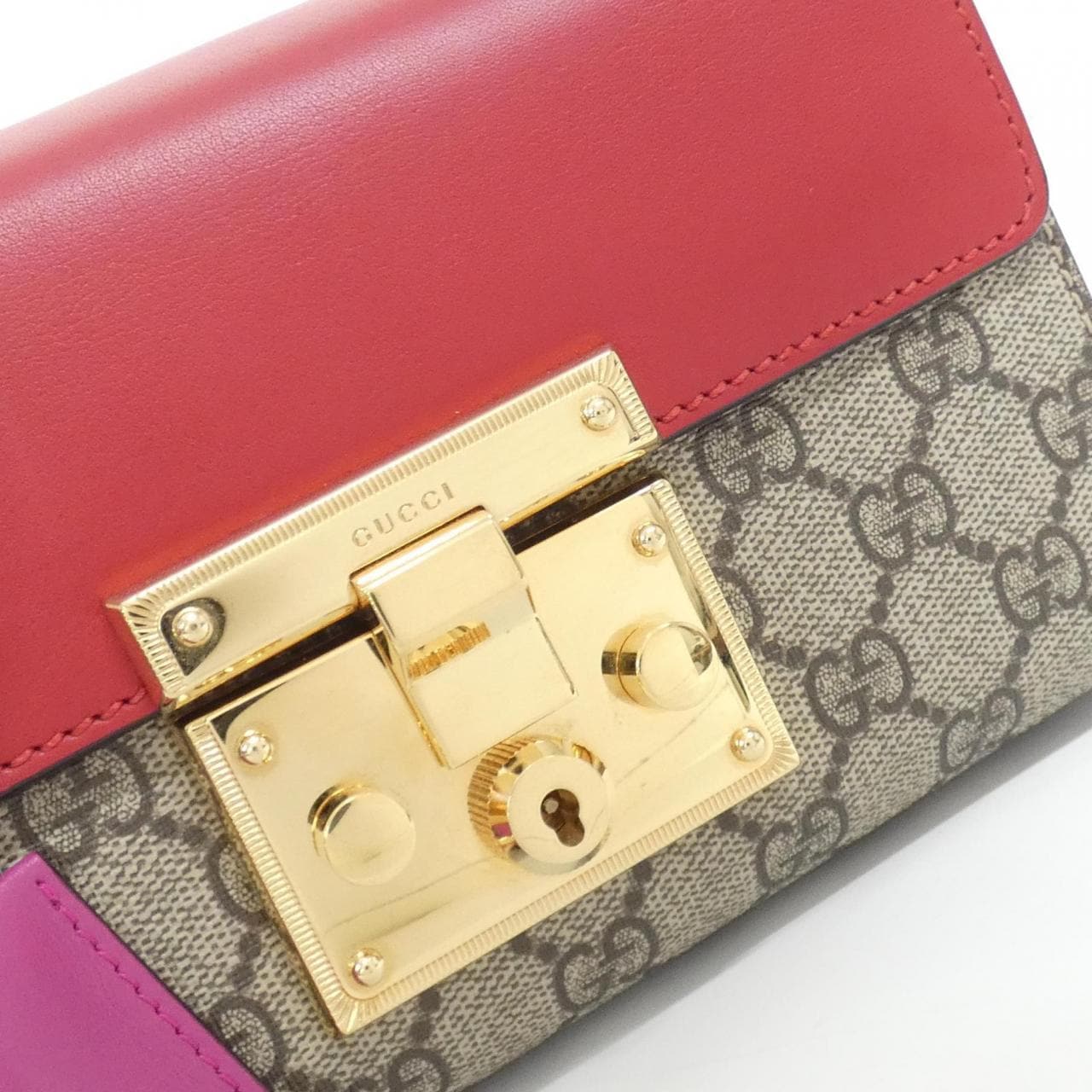 グッチ PADLOCK 409487 KLQIG ショルダーバッグ