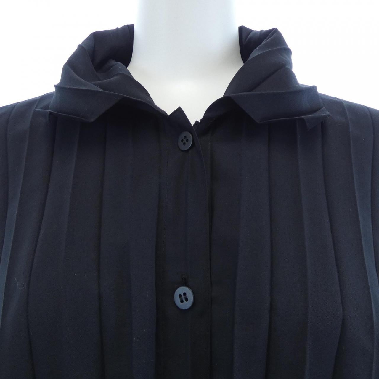ミーイッセイミヤケ me ISSEY MIYAKE シャツ