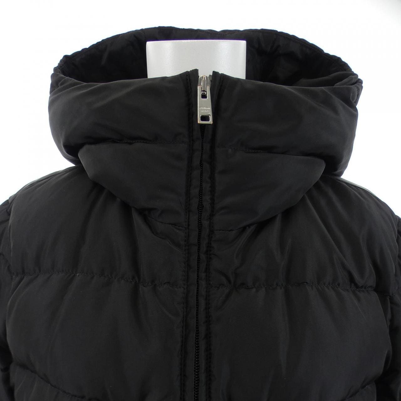 プラダ PRADA トライアングルロゴ 290364 R212 1060 ダウンコート