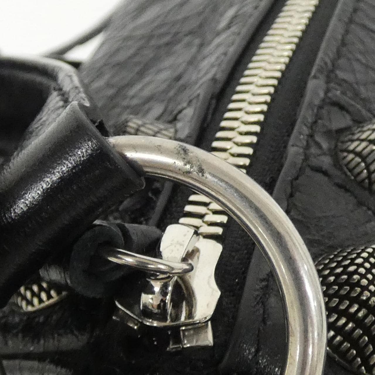 バレンシアガ ル カゴール 771716 210KR ショルダーバッグ