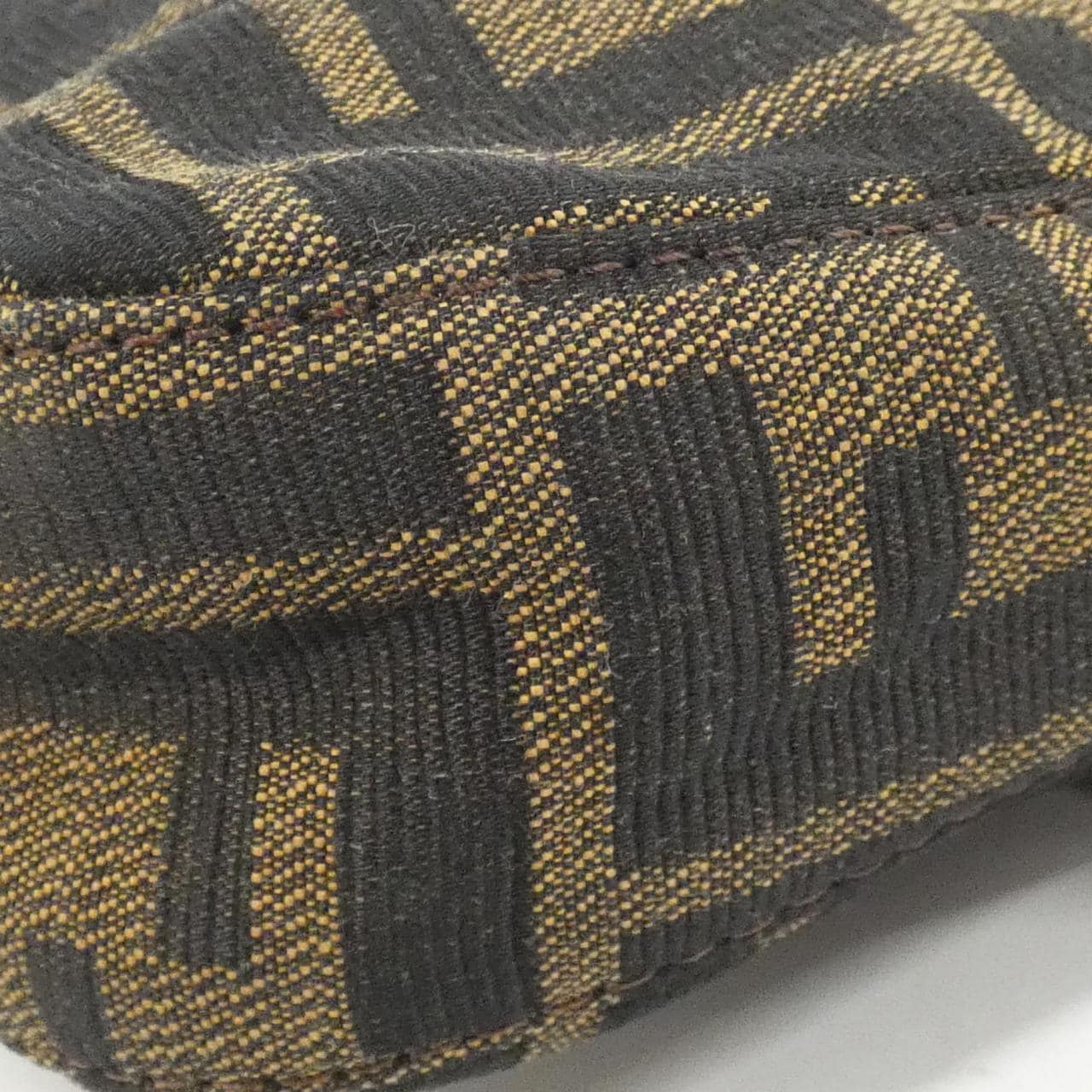 【ヴィンテージ】フェンディ バゲット 26424 ショルダーバッグ