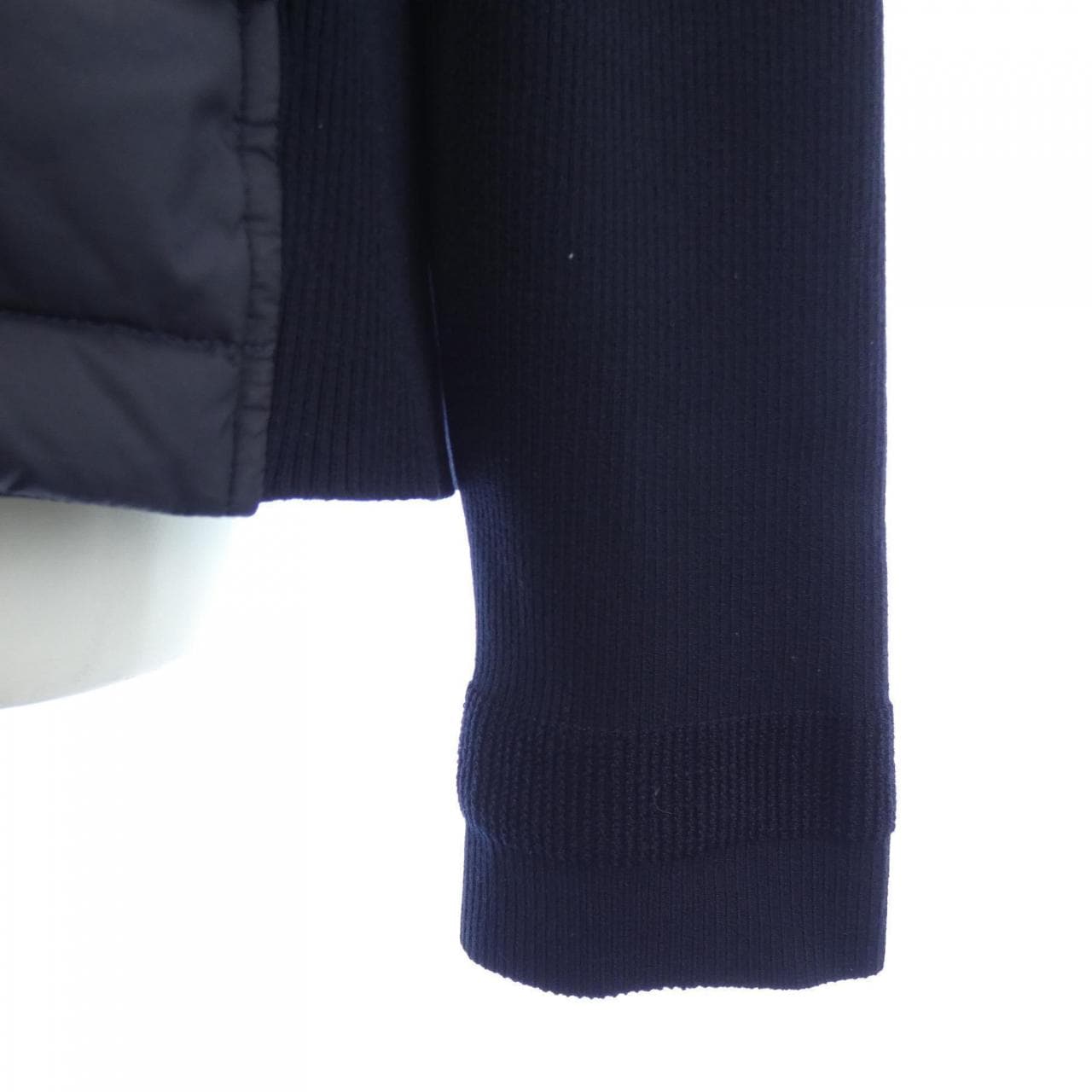 ルイヴィトン LOUIS VUITTON HFB45WGHK ダウンジャケット