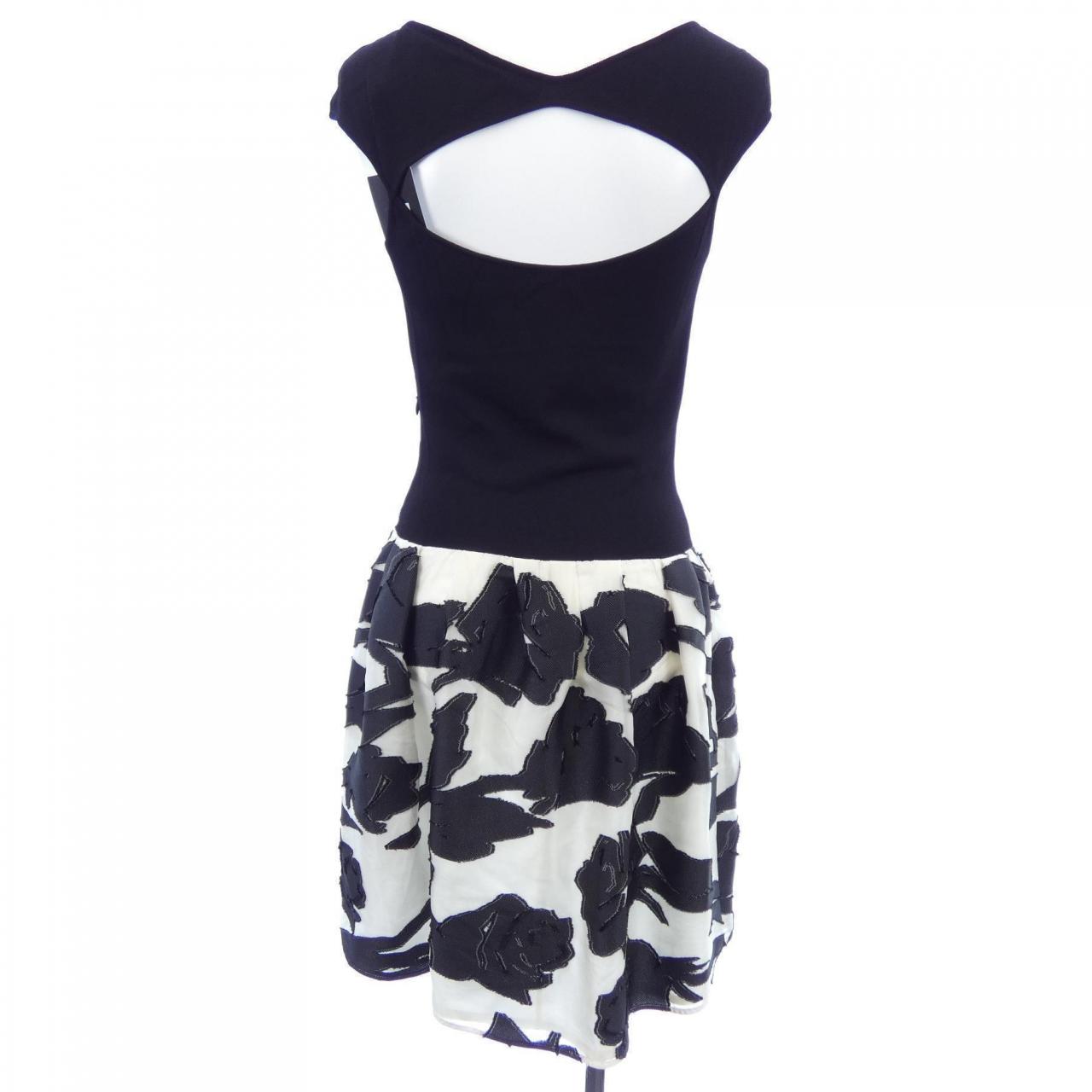 ブルマリン Blumarine ワンピース