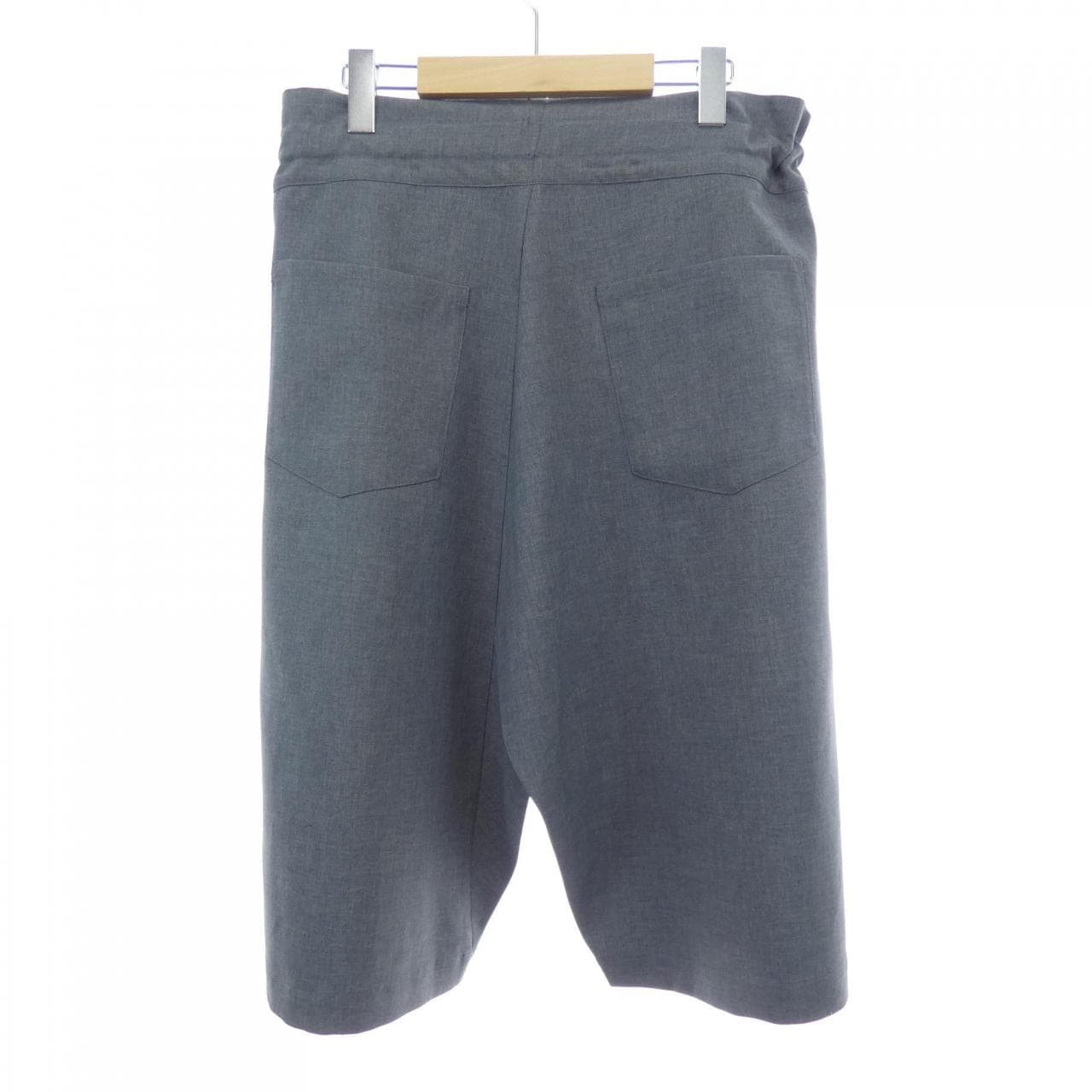 ミーイッセイミヤケ me ISSEY MIYAKE MI53FF341 ショートパンツ