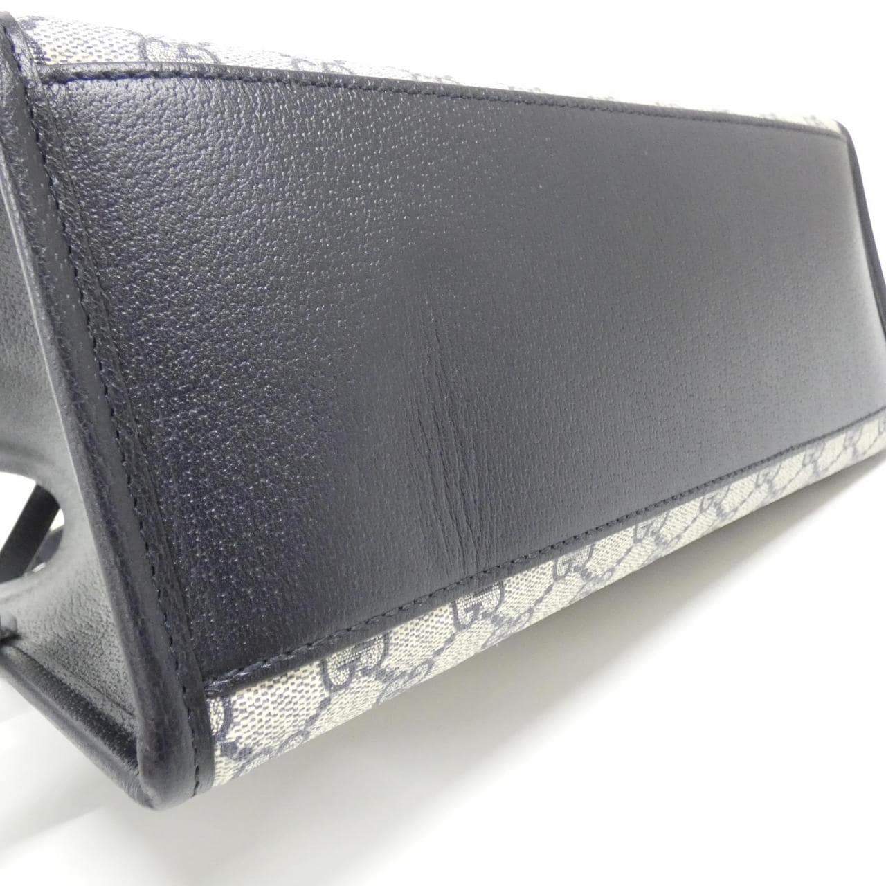 グッチ 659983 K9GSN バッグ