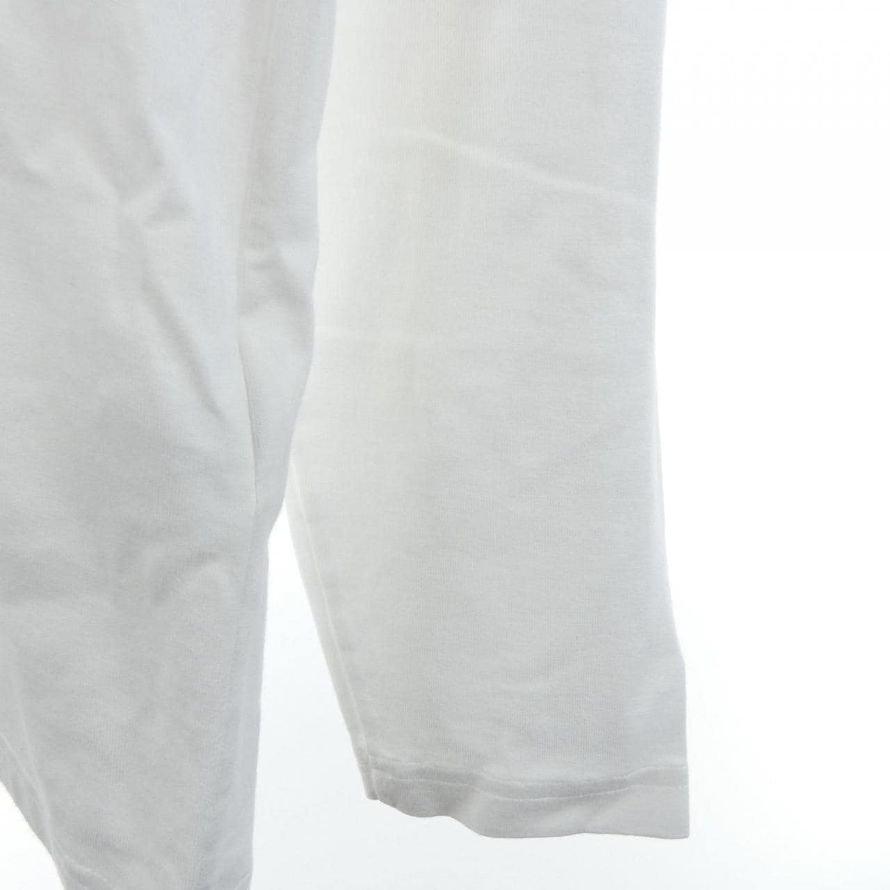 ルイヴィトン LOUIS VUITTON エンボスLVロングスリーブTシャツ HSY43WNPG Tシャツ