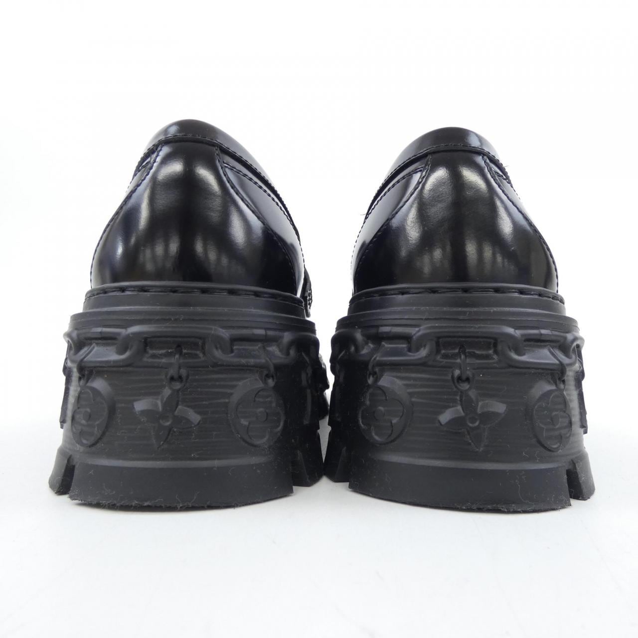 ルイヴィトン LOUIS VUITTON LVレコードラインローファー シューズ