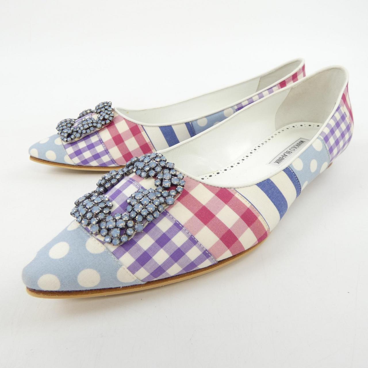 マノロブラニク MANOLO BLAHNIK HANGISIFLAT パンプス