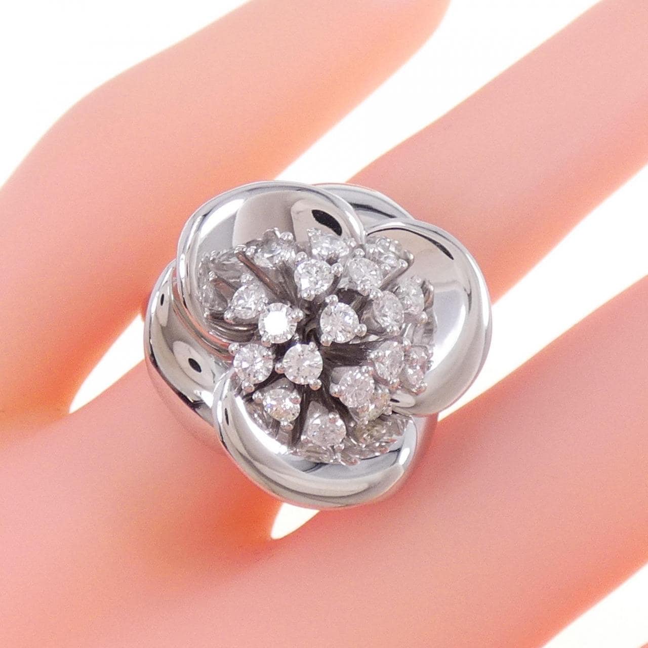 PONTE VECCHIO花朵鑽石戒指0.95CT