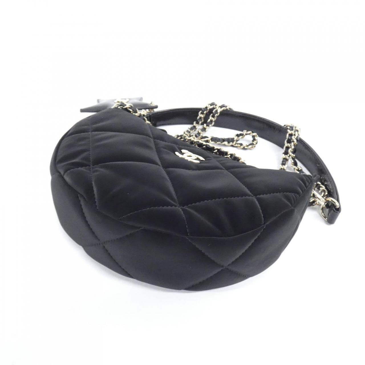 シャネル AP4791 チェーンクラッチ