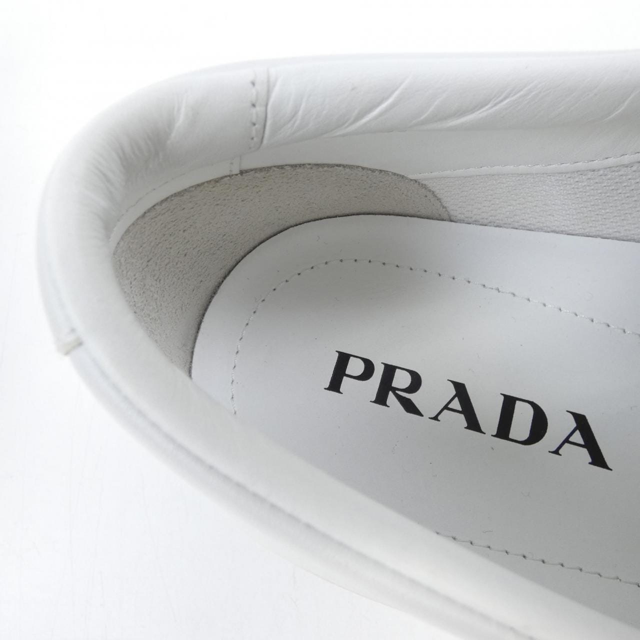 プラダ PRADA 2EE389 スニーカー