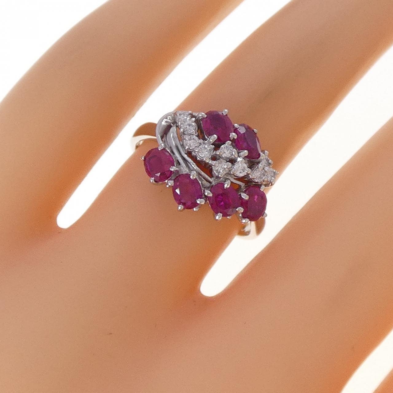 PT900 ルビー リング 1.37CT
