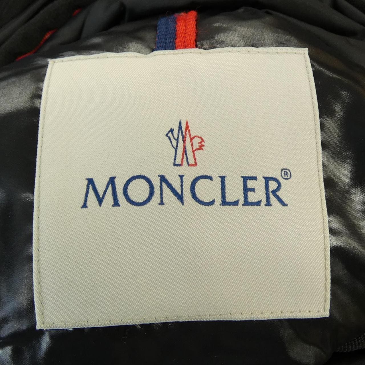 モンクレール MONCLER TAPAJOS ダウンベスト