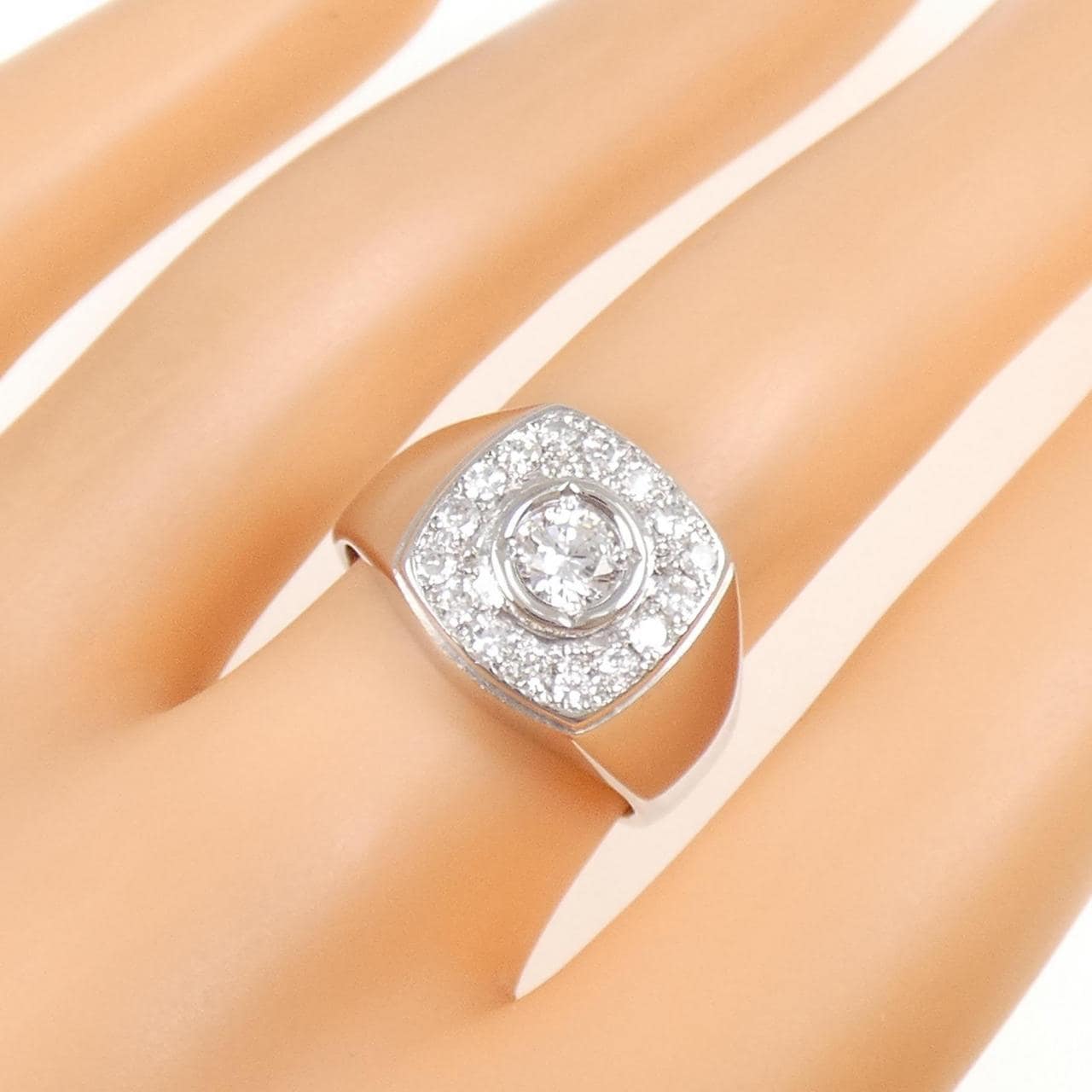 PT900 ダイヤモンド リング 0.33CT
