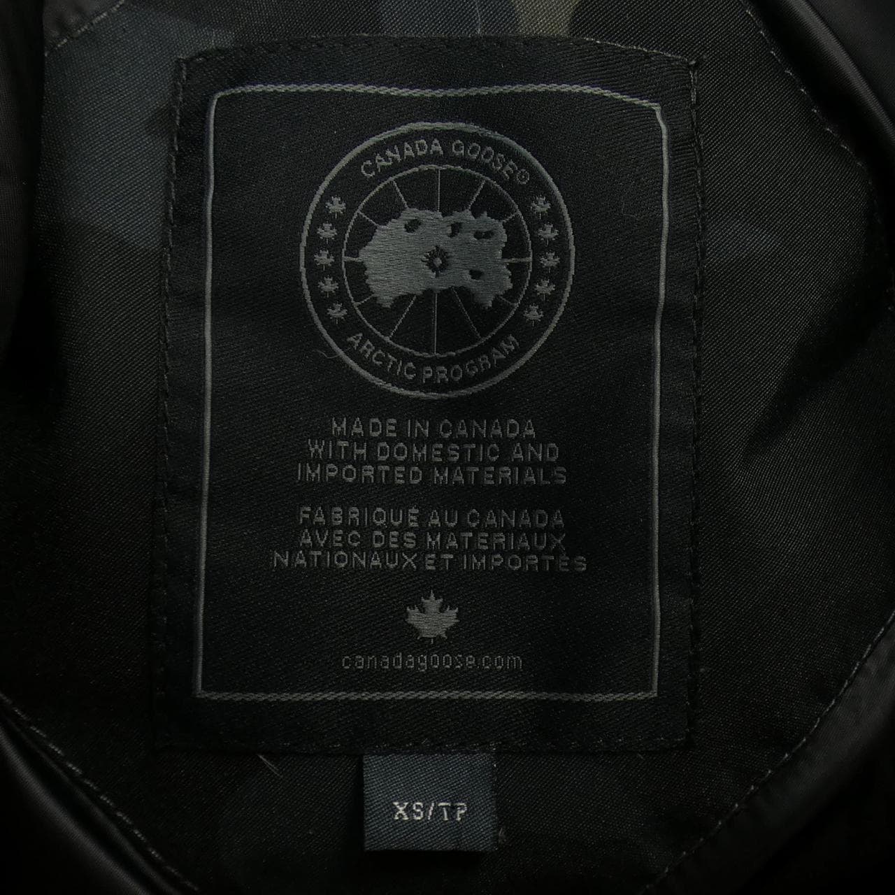 カナダグース CANADA GOOSE ダウンジャケット