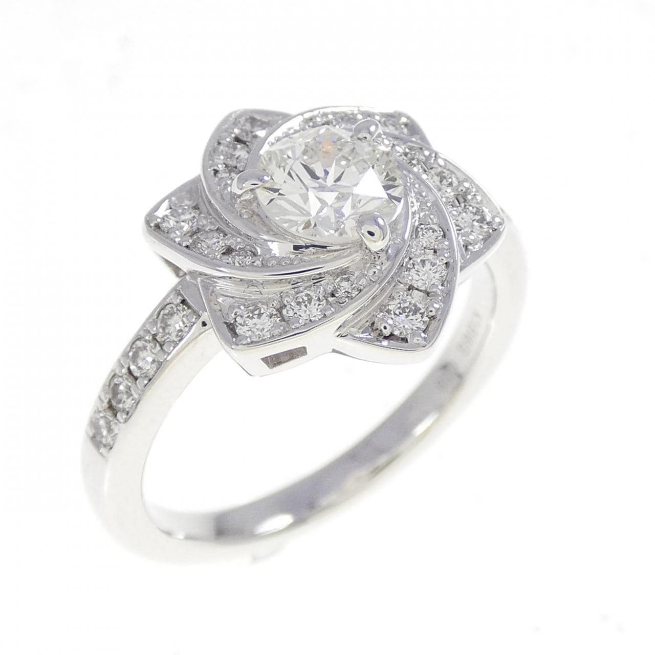 K18WG ダイヤモンド リング 0.519CT I VVS1 ファンシーカット