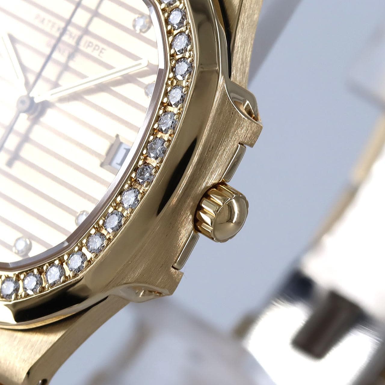 パテック･フィリップ ノーチラス YG/D･11P 3900/3J YG クォーツ