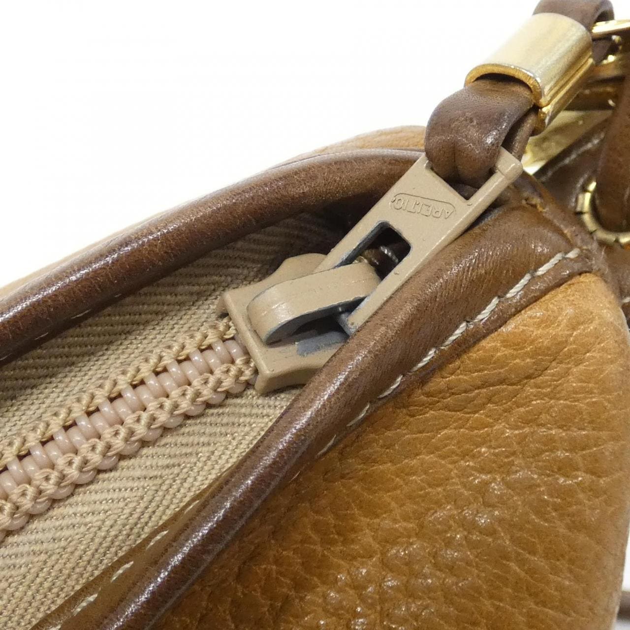 ロエベ ショルダーバッグ