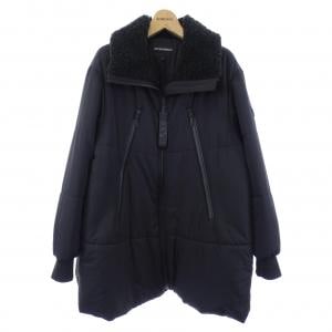 EMPORIO ARMANI安普里奥·阿玛尼法院