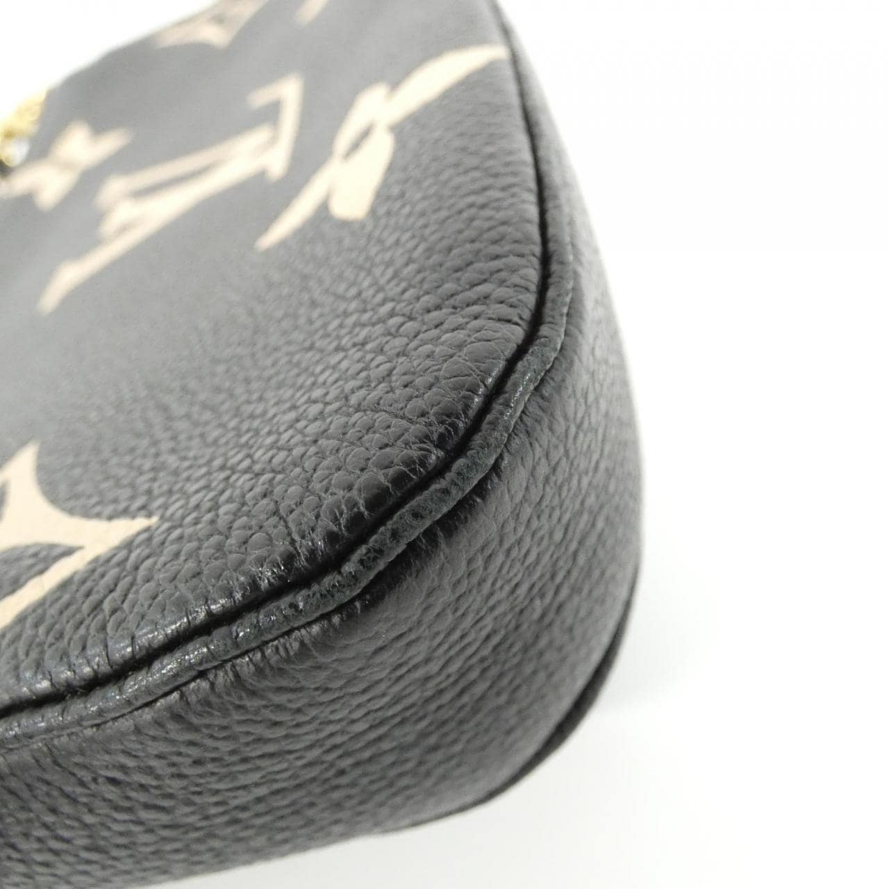 ルイヴィトン バイカラー モノグラム アンプラント ミュルティ ポシェット アクセソワール M45777 ショルダーバッグ