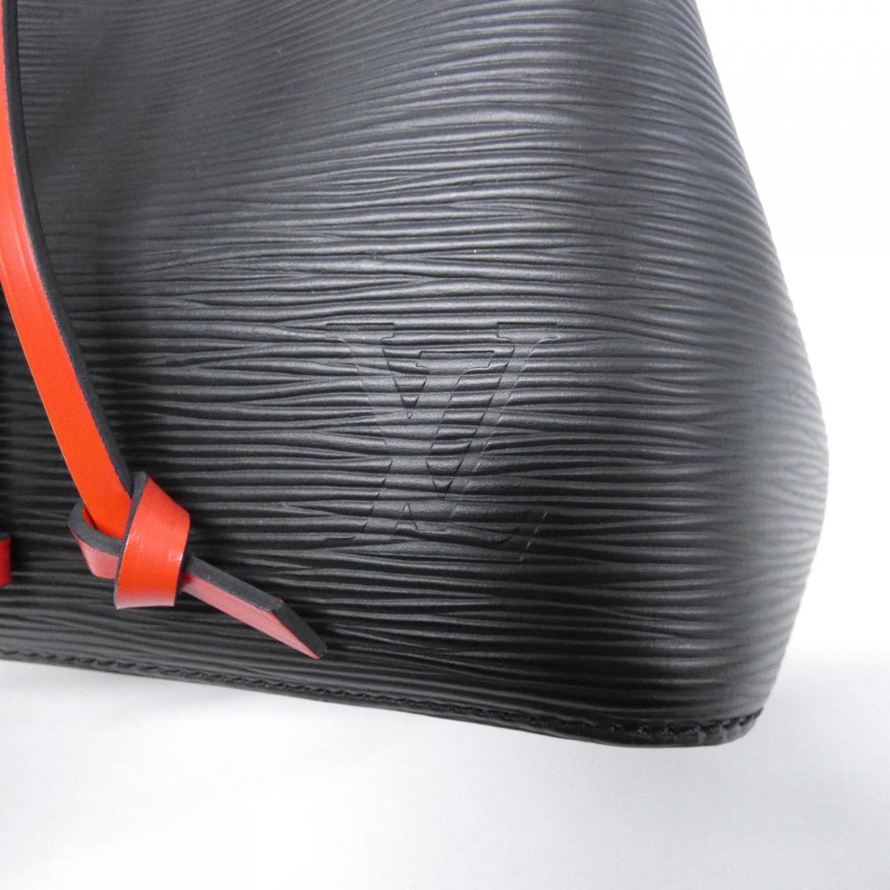 ルイヴィトン エピ ネオ ノエBB M52853 ショルダーバッグ