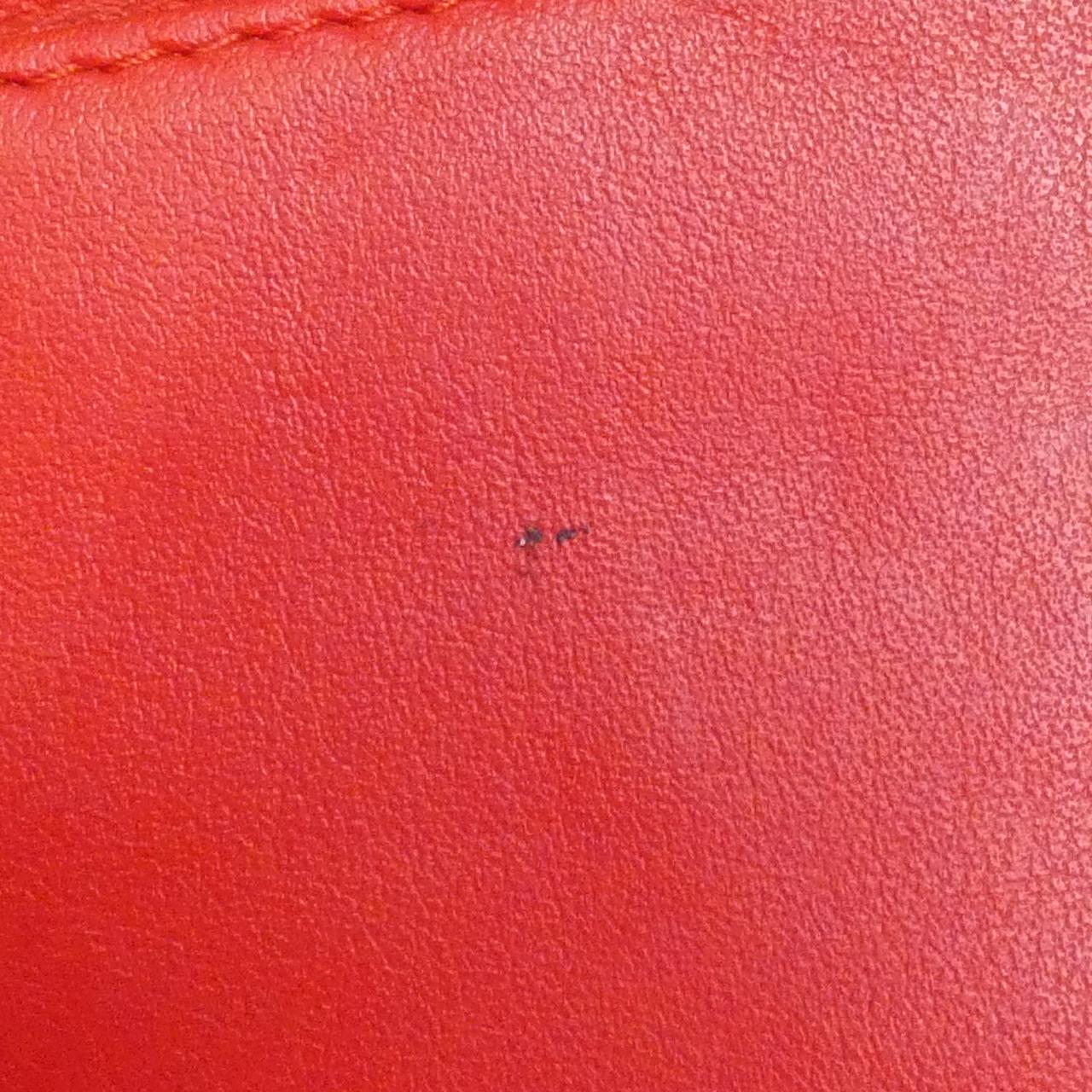 クリスチャンルブタン バッグ