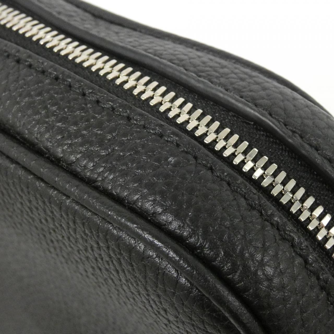 グッチ 816751 AAEF6 ショルダーバッグ