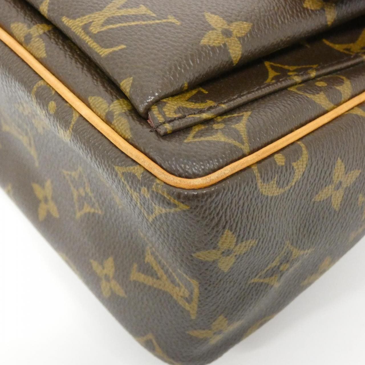 ルイヴィトン モノグラム ヴィバ シテ PM M51165 ショルダーバッグ