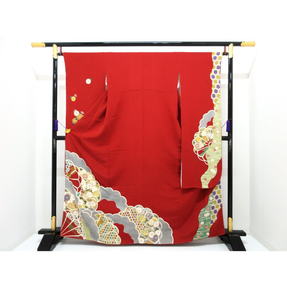 振袖　友禅金彩加工　刺繍入り