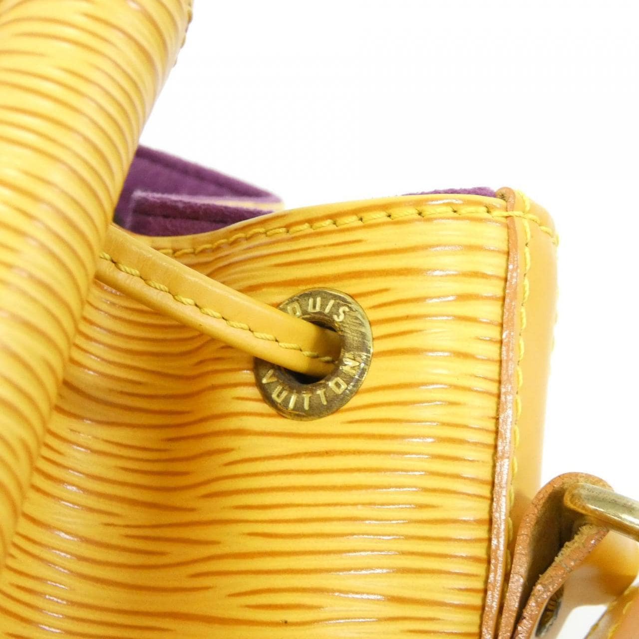 ルイヴィトン エピ プチ ノエ M44109 ショルダーバッグ