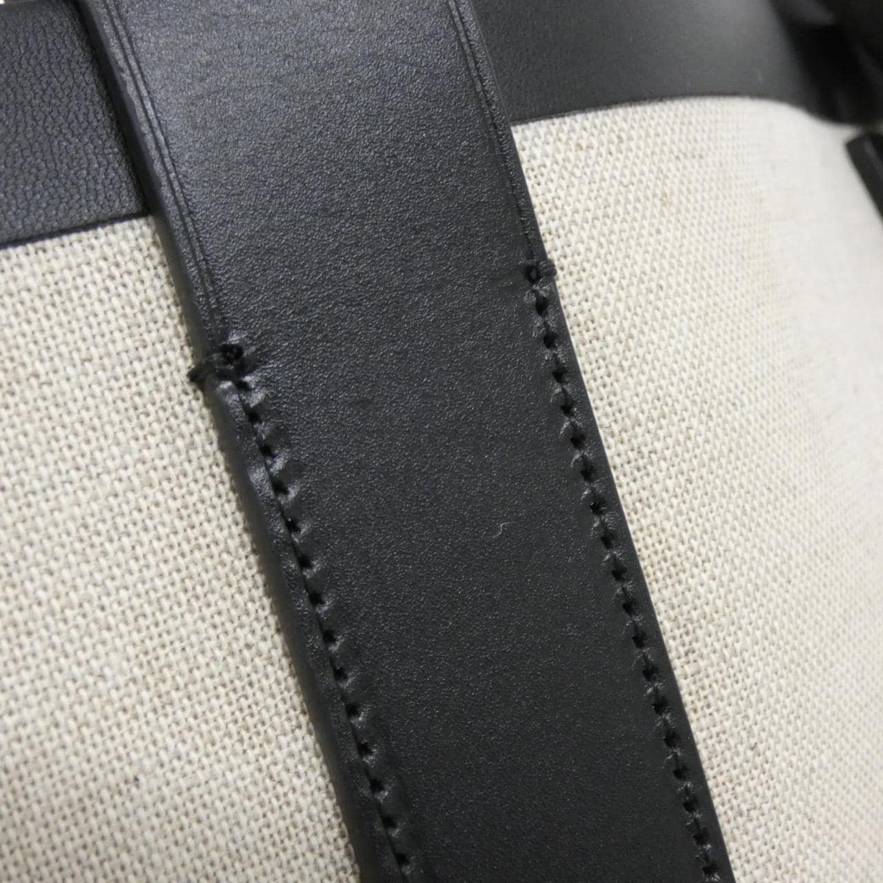 サルヴァトーレフェラガモ 24 1297 バッグ