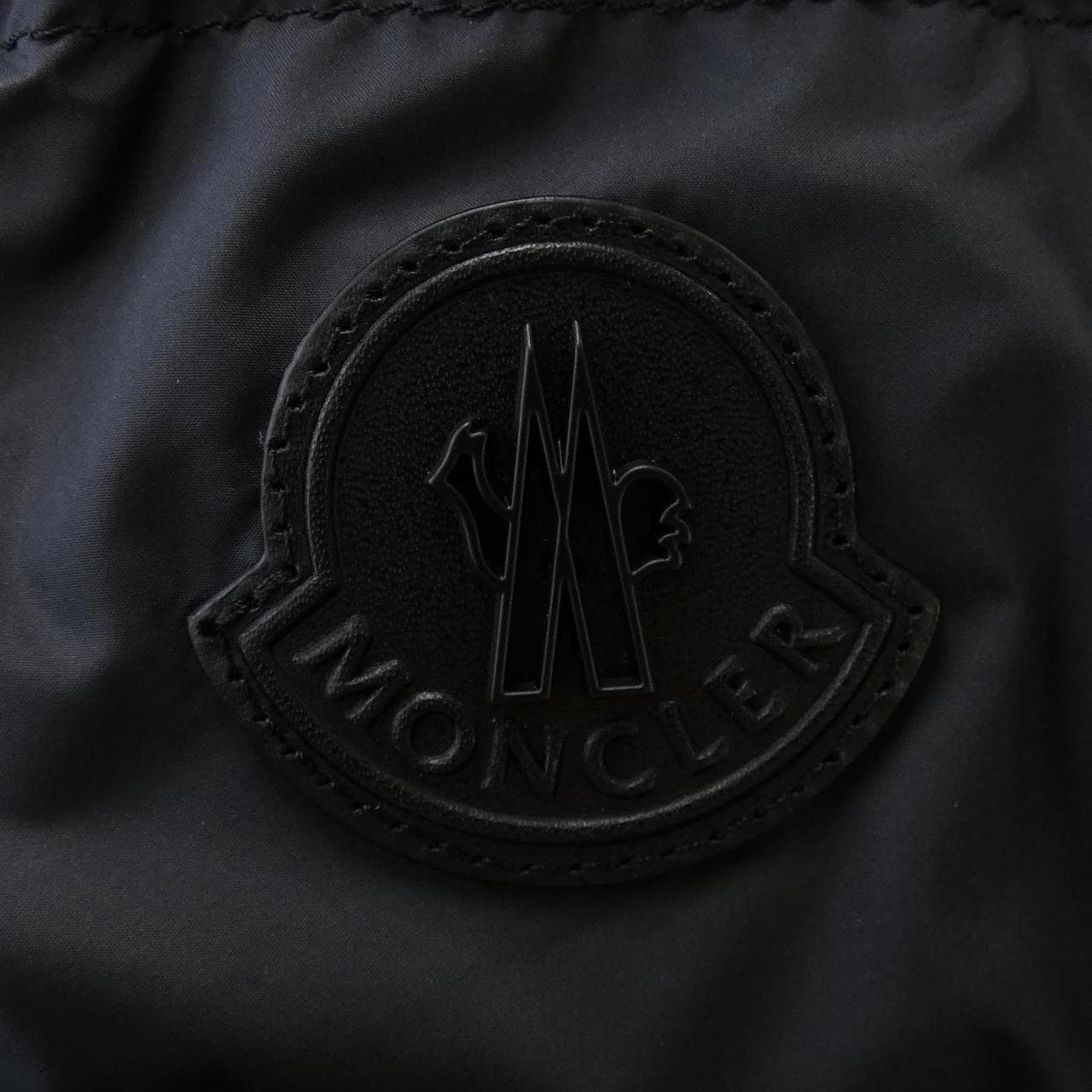 【新品】モンクレール MONCLER ダウンジャケット