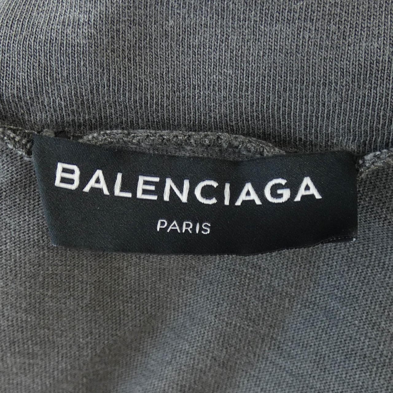 バレンシアガ BALENCIAGA 485948 TWK42 トップス