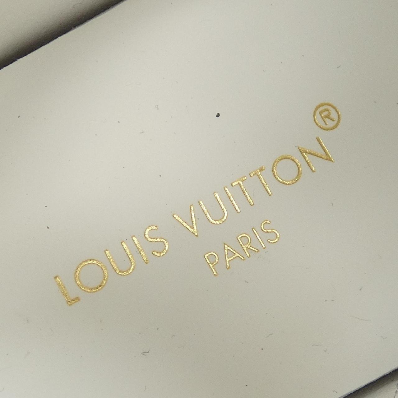 ルイヴィトン LOUIS VUITTON スニーカー