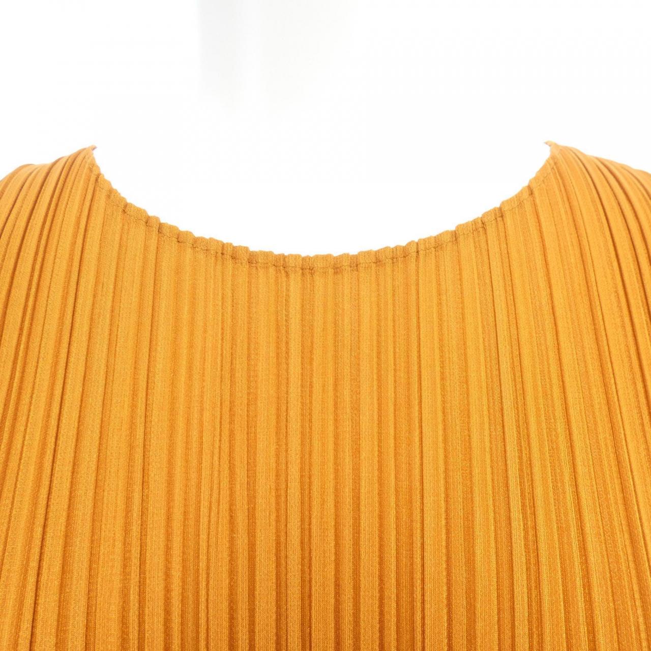 プリーツプリーズ PLEATS PLEASE PP23JT114 トップス