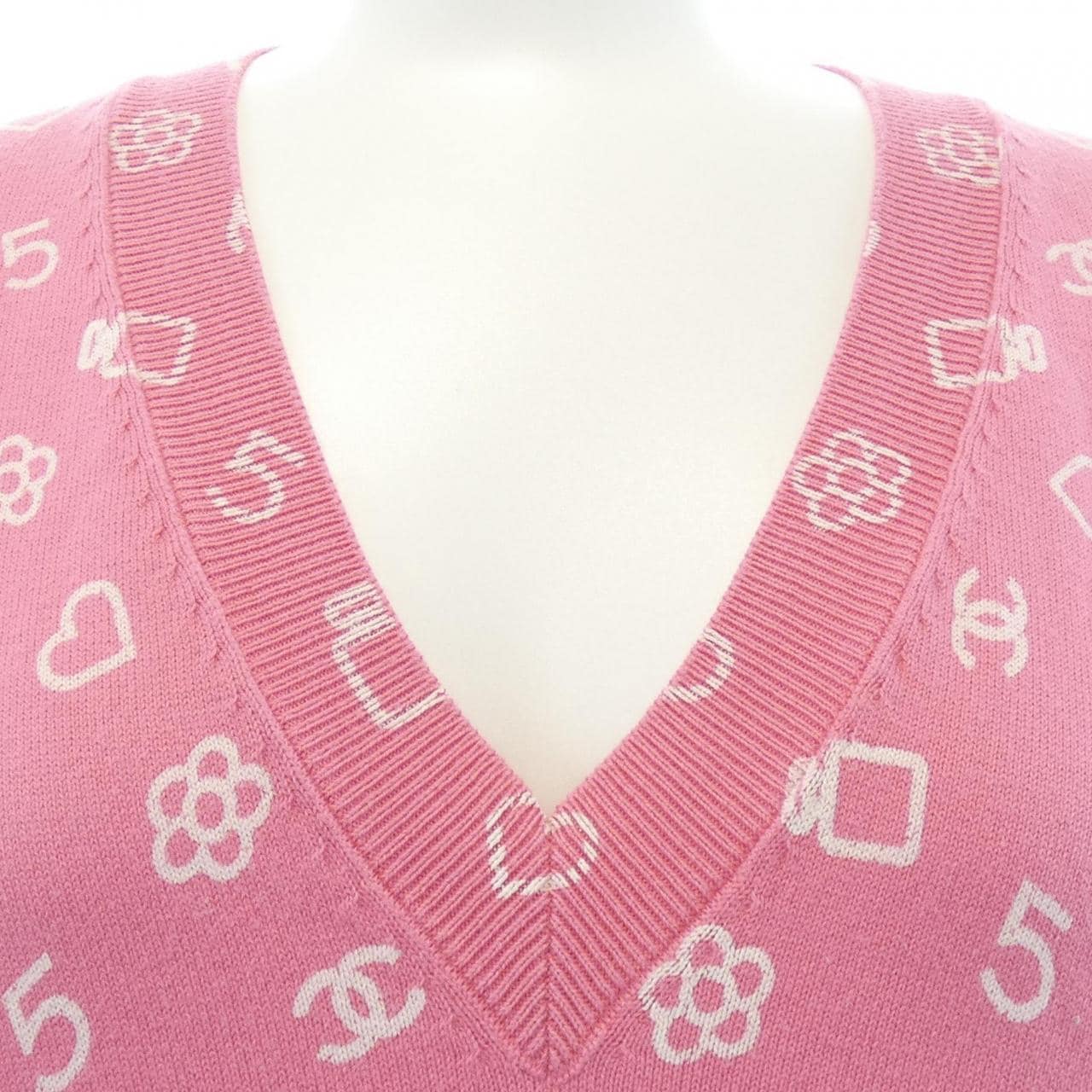 シャネル CHANEL LOOK38 P74102K10616 23C ニット