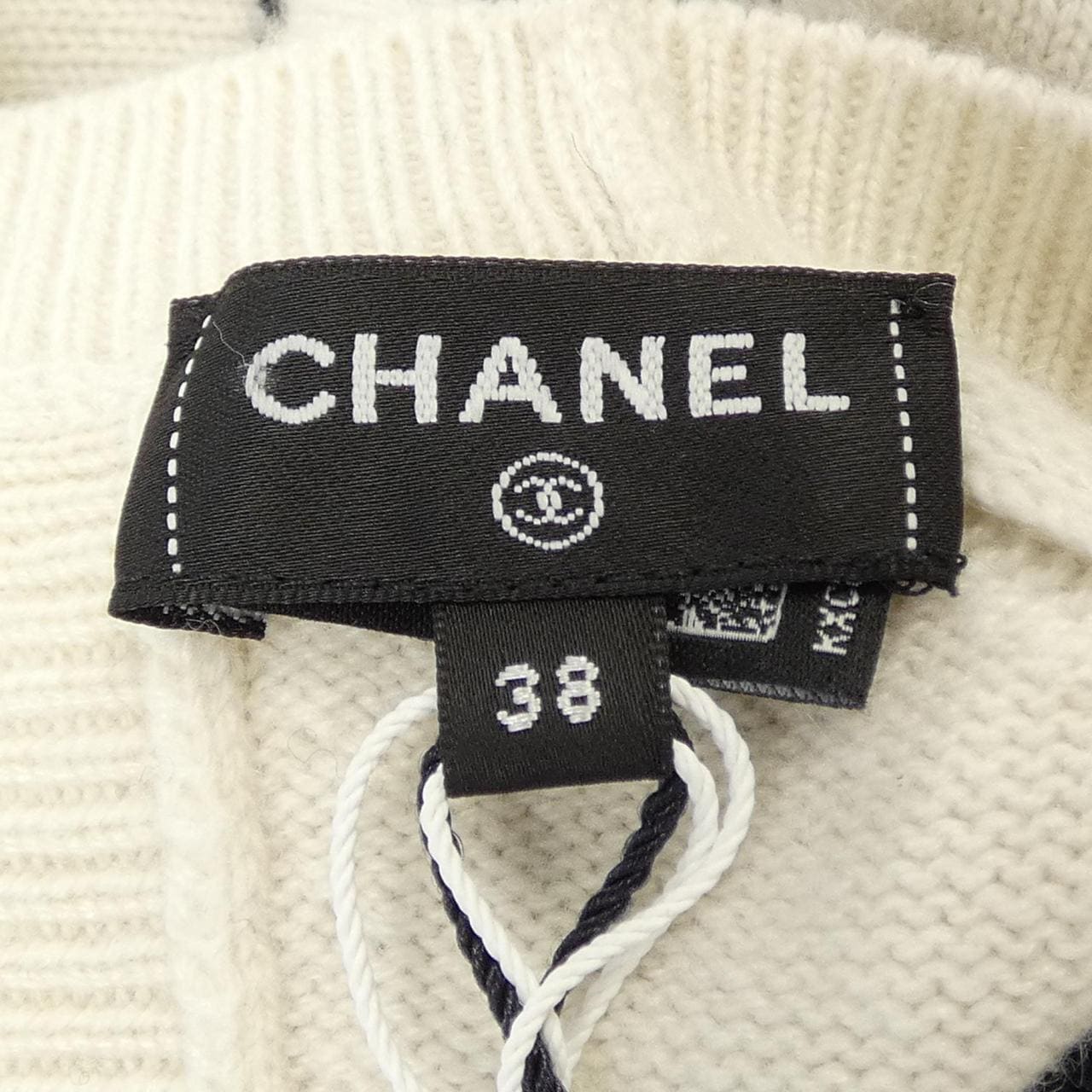 シャネル CHANEL P74116K10634 23C ニット