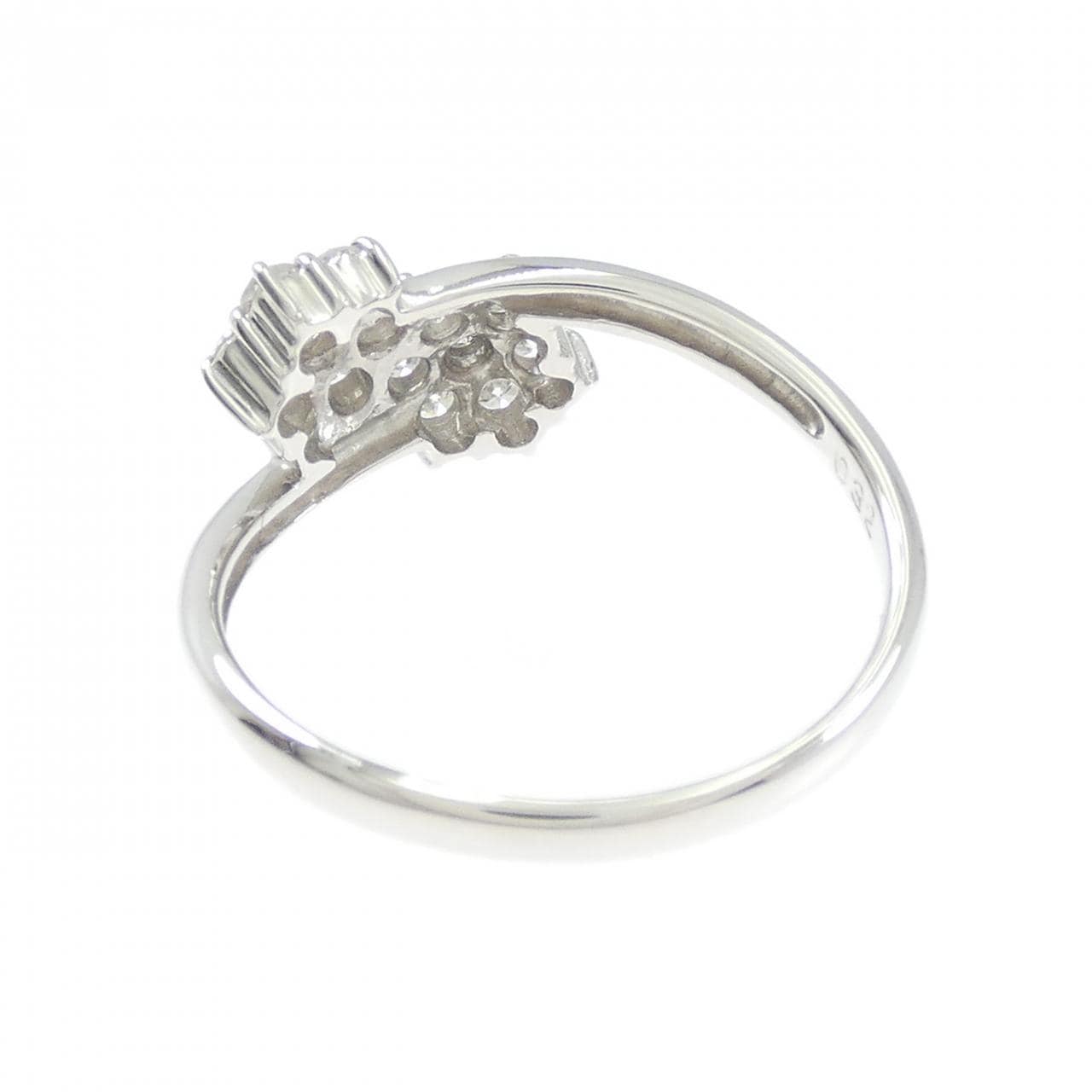 PT900 ダイヤモンド リング 0.32CT