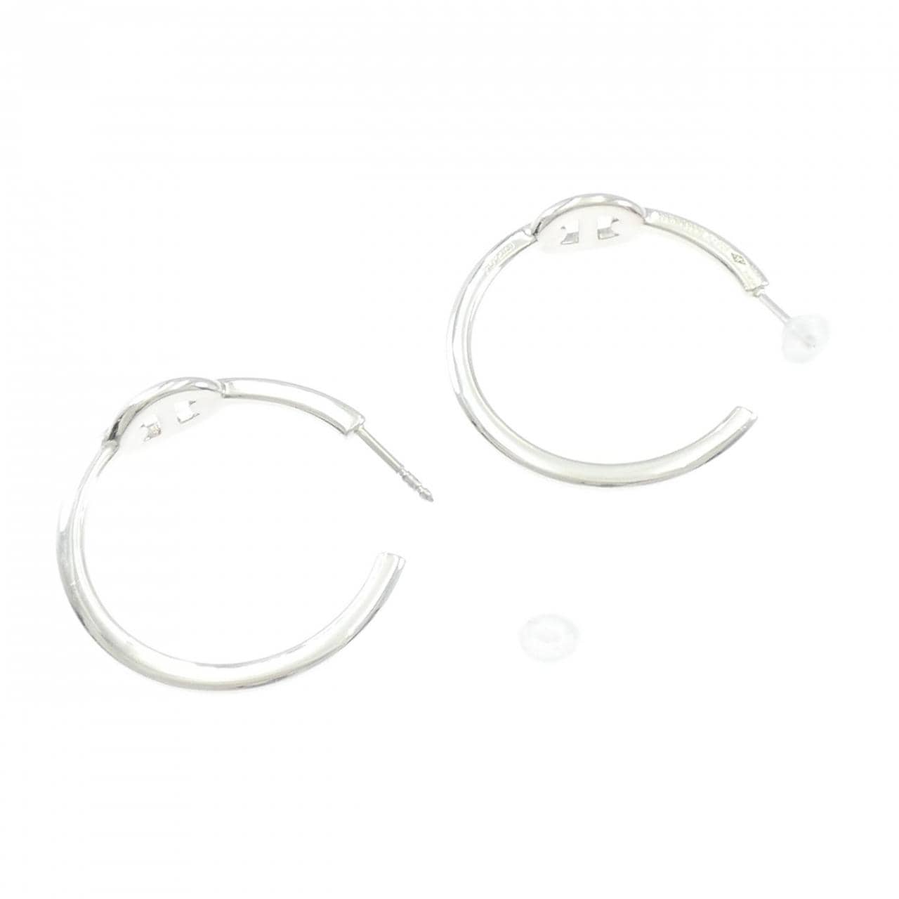 エルメス シェーヌダンクル アンシェネ スモール ピアス