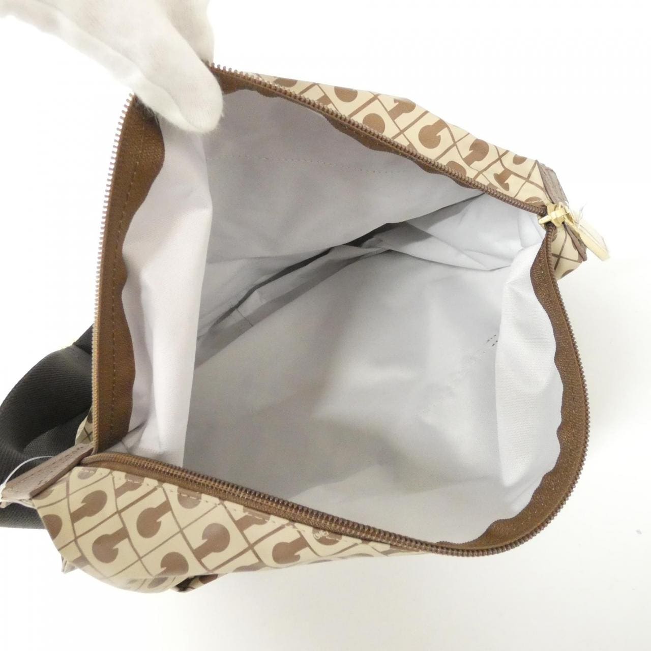 【新品】ゲラルディーニ SOFTY GH0260 ショルダーバッグ