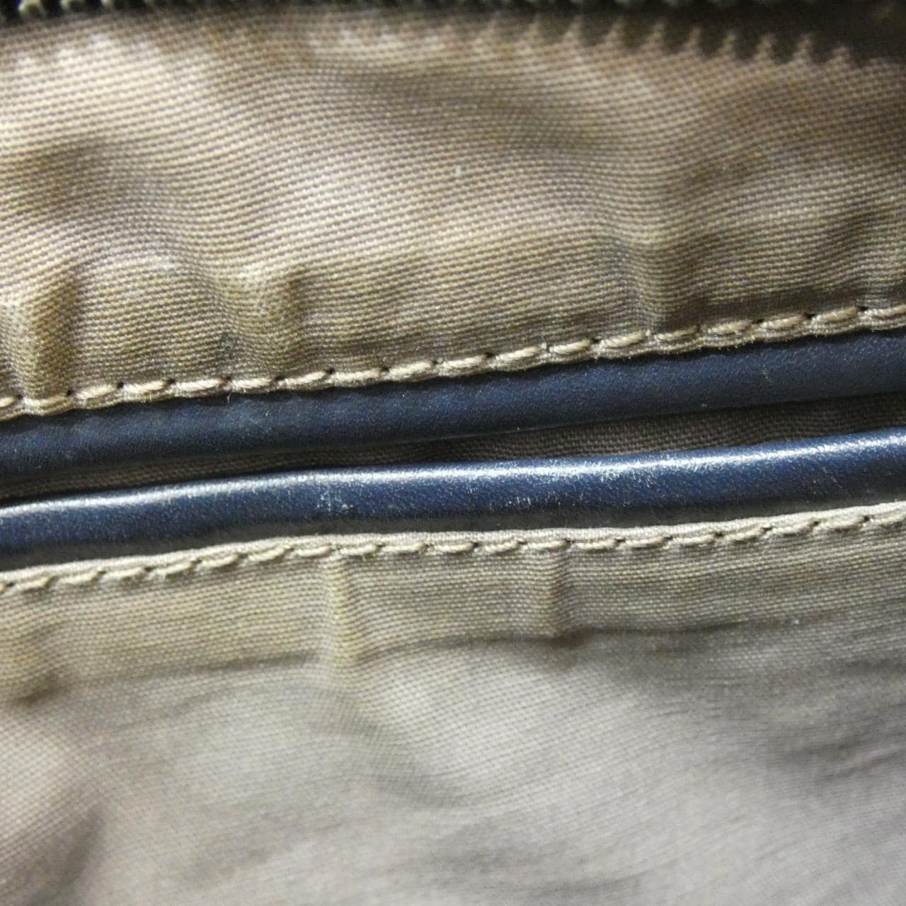 ボッテガヴェネタ 276357 V465C ショルダーバッグ