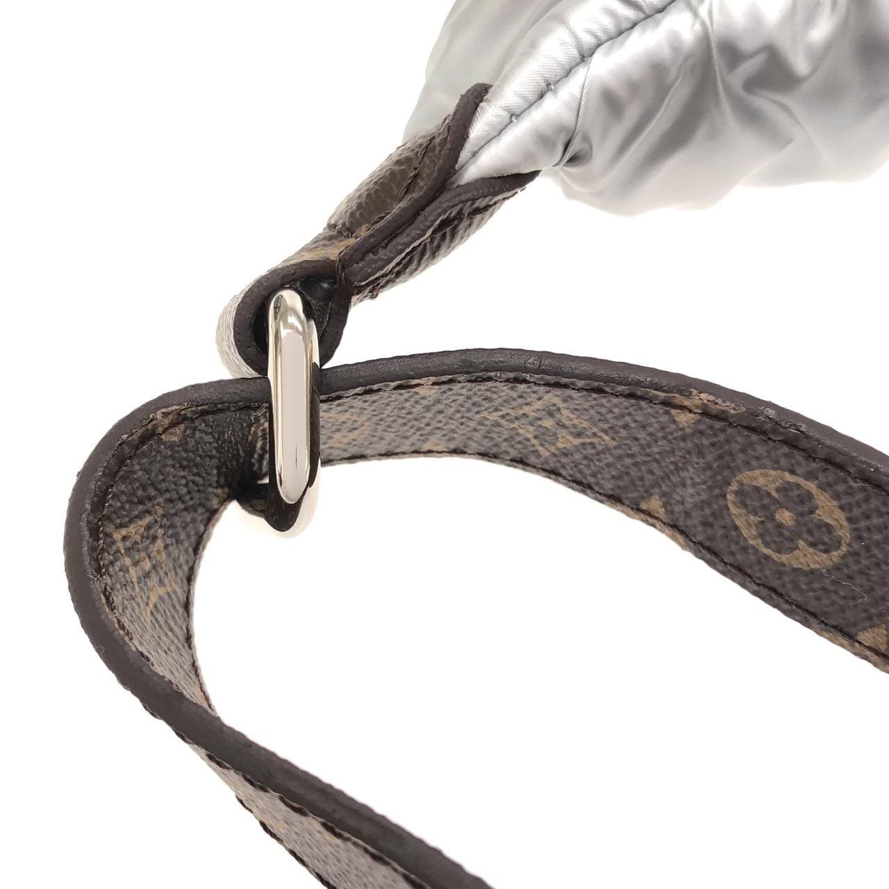 ルイヴィトン モノグラム(LVピロー) マキシ バムバッグ M20971 バッグ