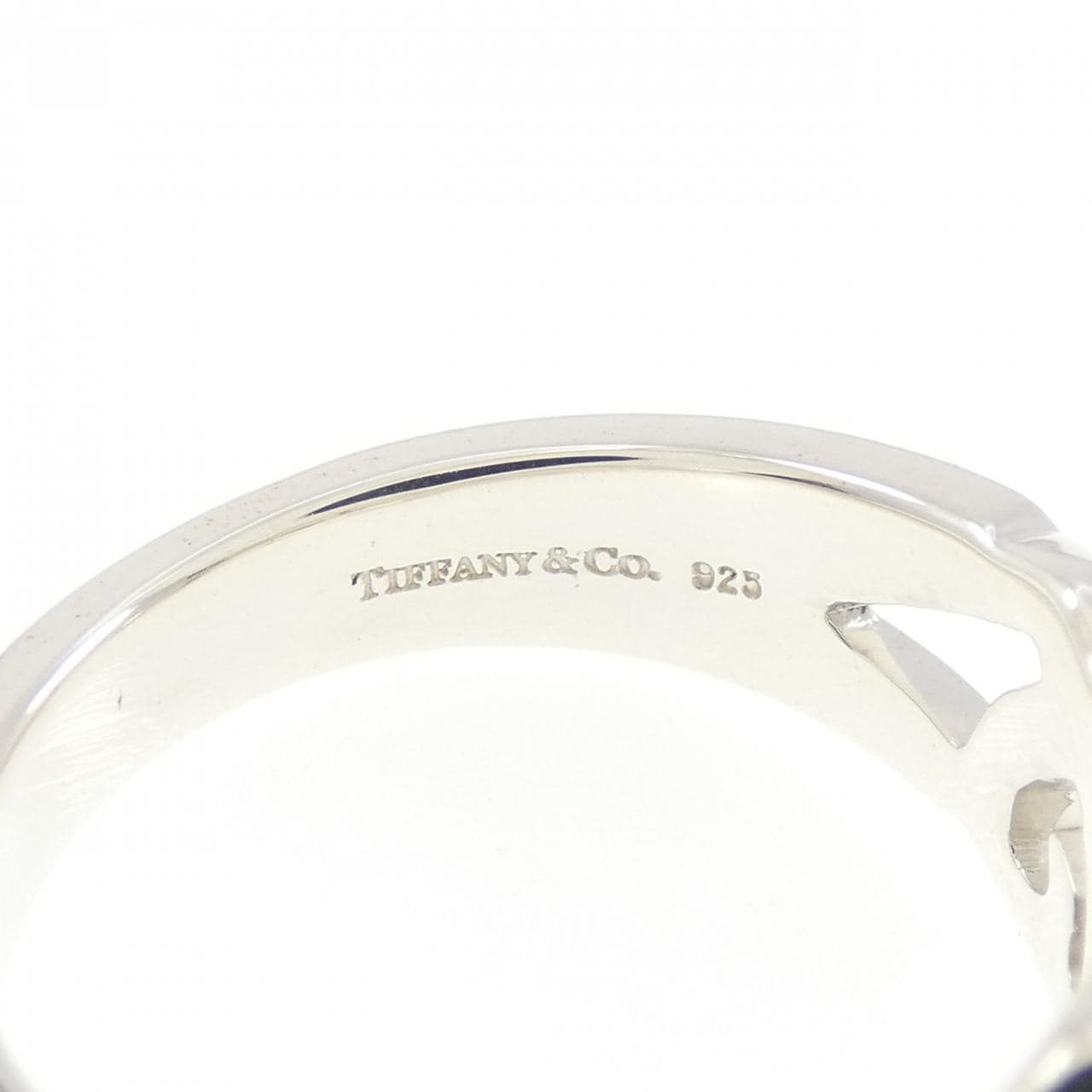 ティファニー トリプルラビングハート リング