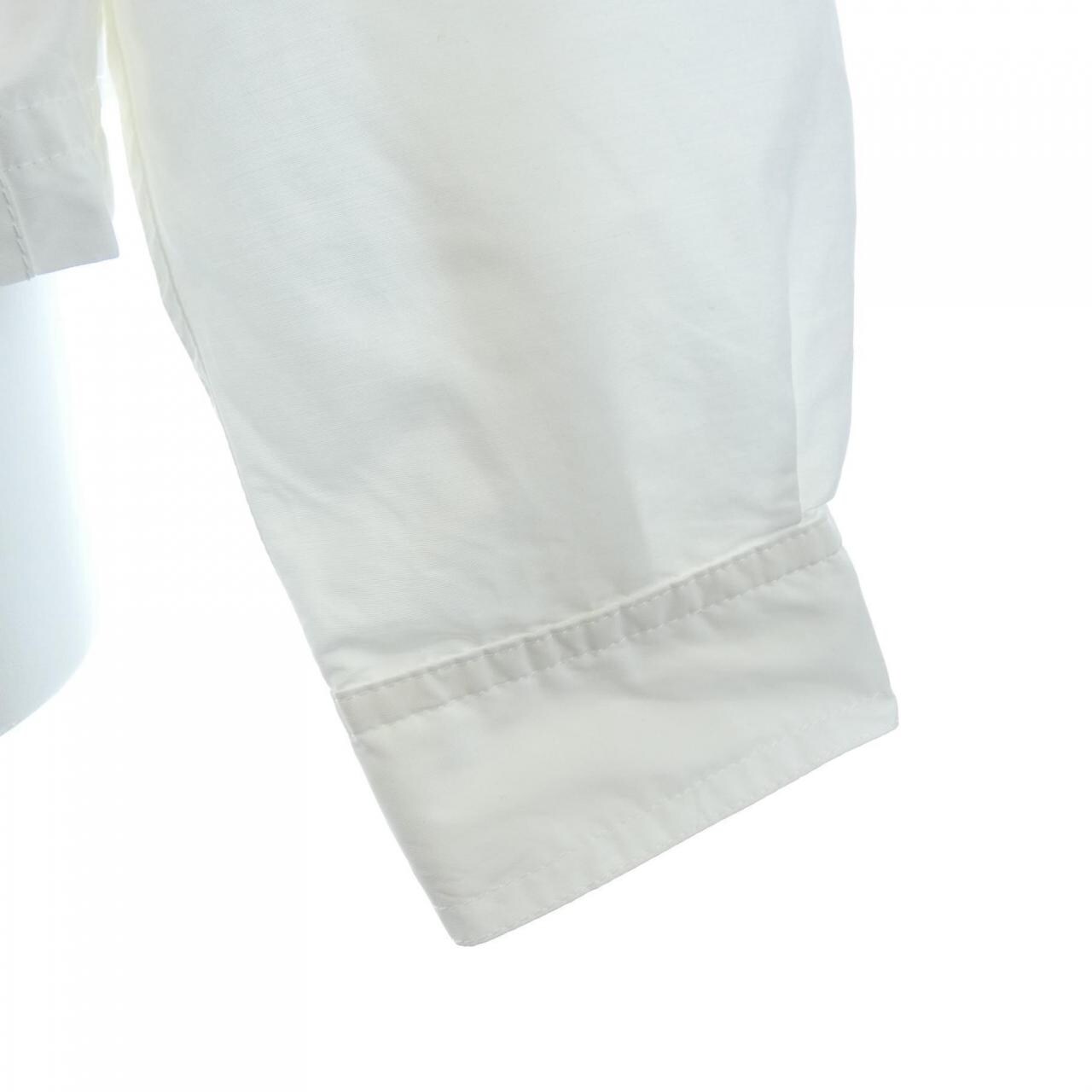 ルイヴィトン LOUIS VUITTON ショートフーデッドパーカ FIOW26FBP ジャケット