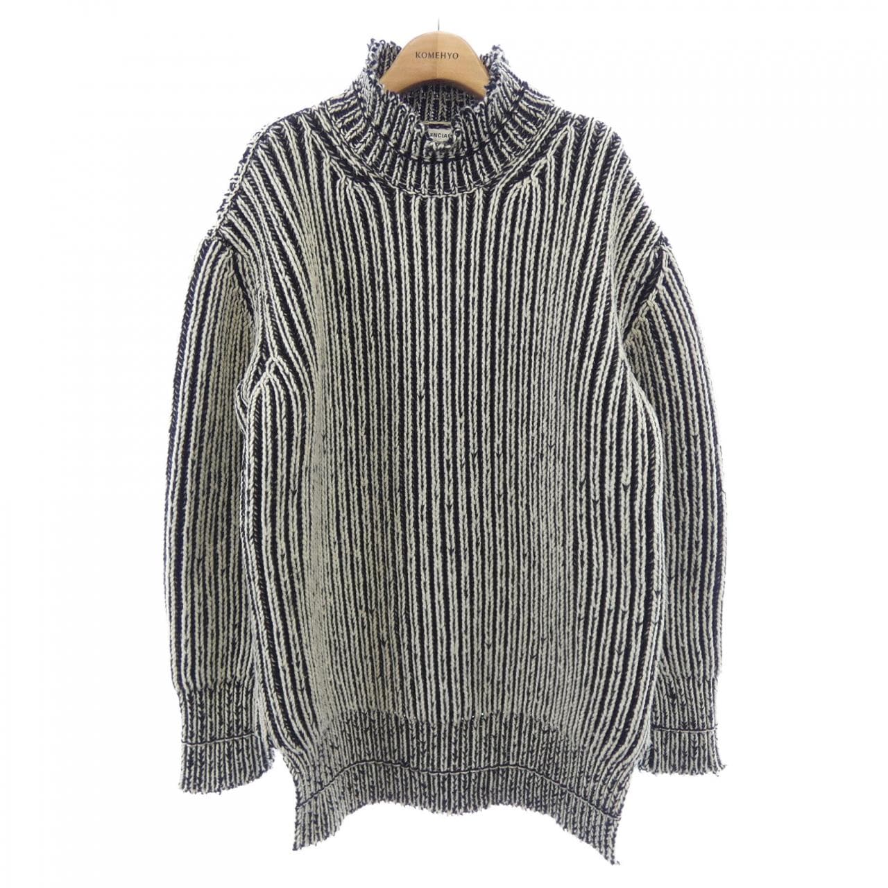 バレンシアガ BALENCIAGA 529209 T1474 ニット