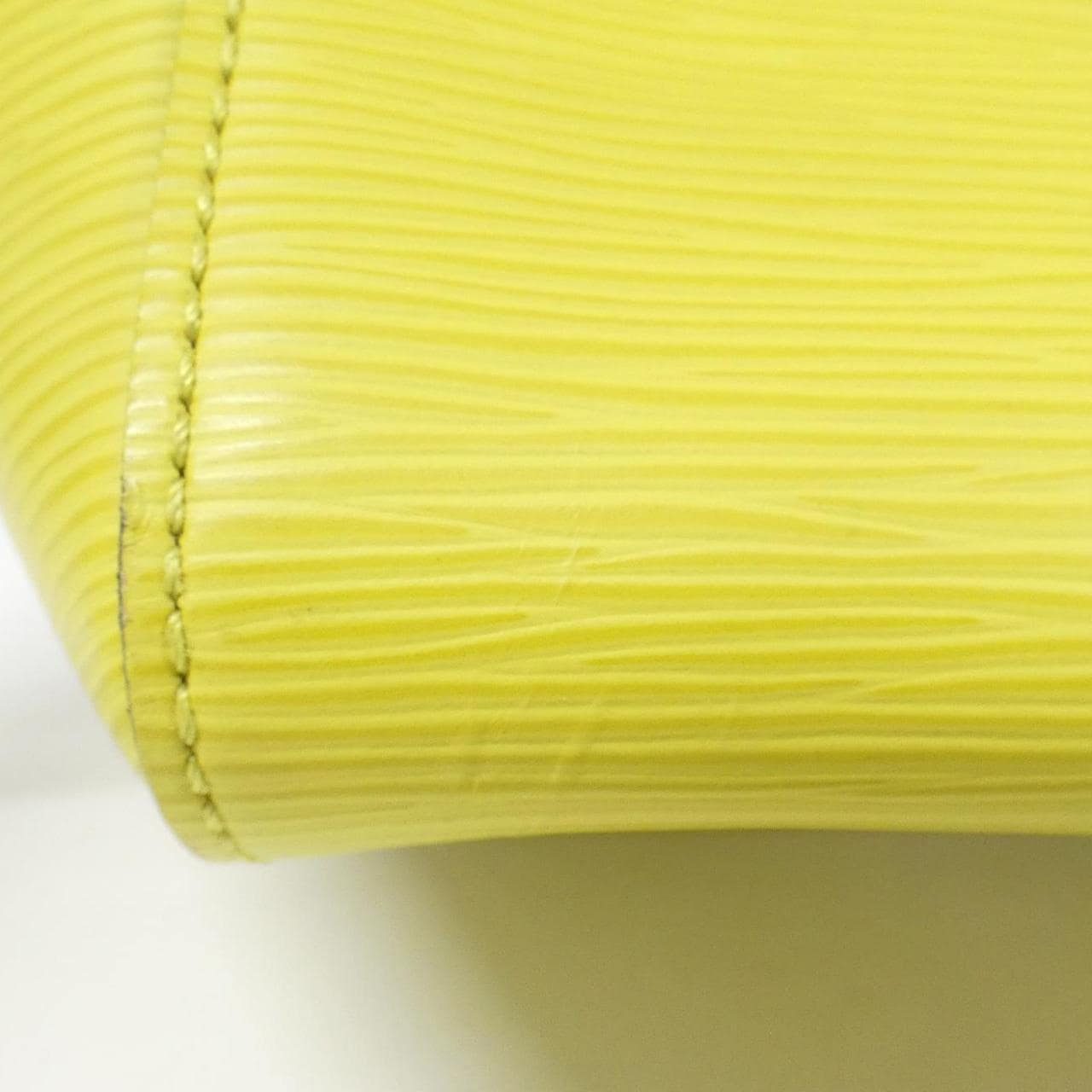 ルイヴィトン エピ マルリーBB M94617 バッグ