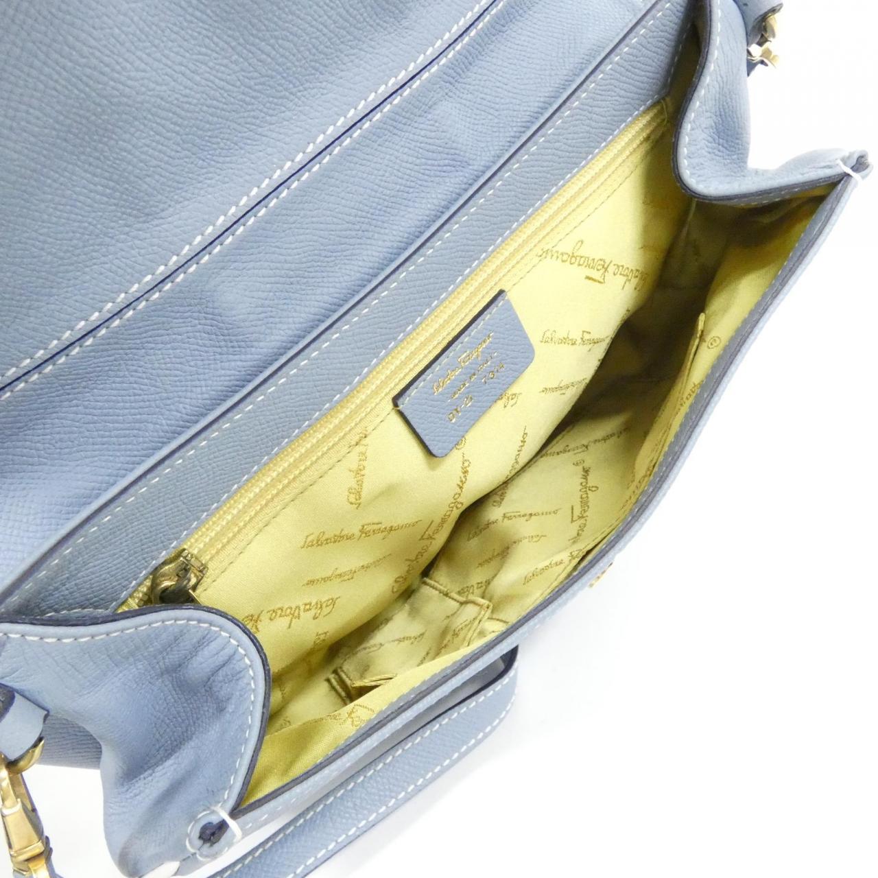 【ヴィンテージ】サルヴァトーレフェラガモ 21 7314 ショルダーバッグ