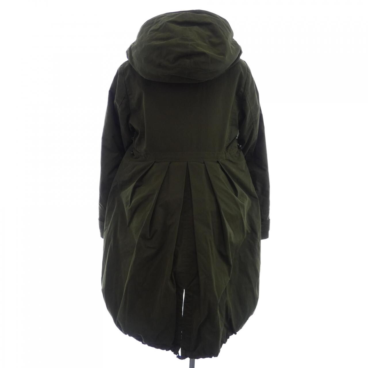 モンクレール MONCLER ダウンコート