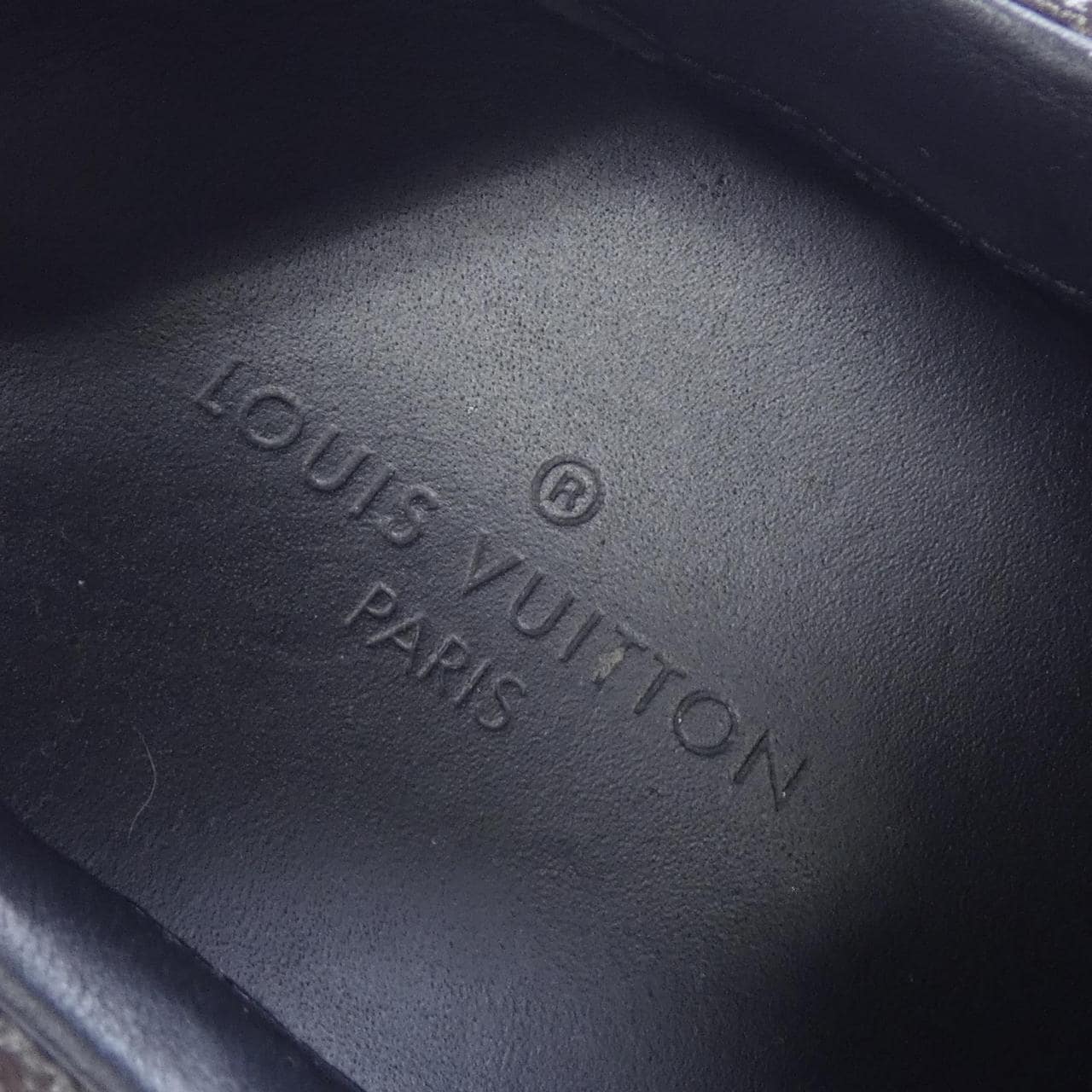 ルイヴィトン LOUIS VUITTON ランアウェイライン スニーカー