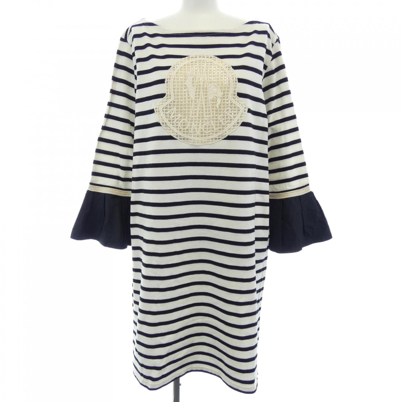 モンクレール MONCLER E10938551700 829D2 ワンピース